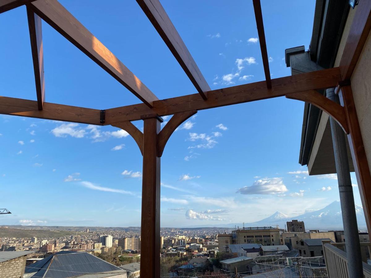 Homestay At City Center Yerevan Exterior photo